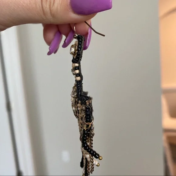 Black and cream statement earrings with stones - Picture 7 of 7